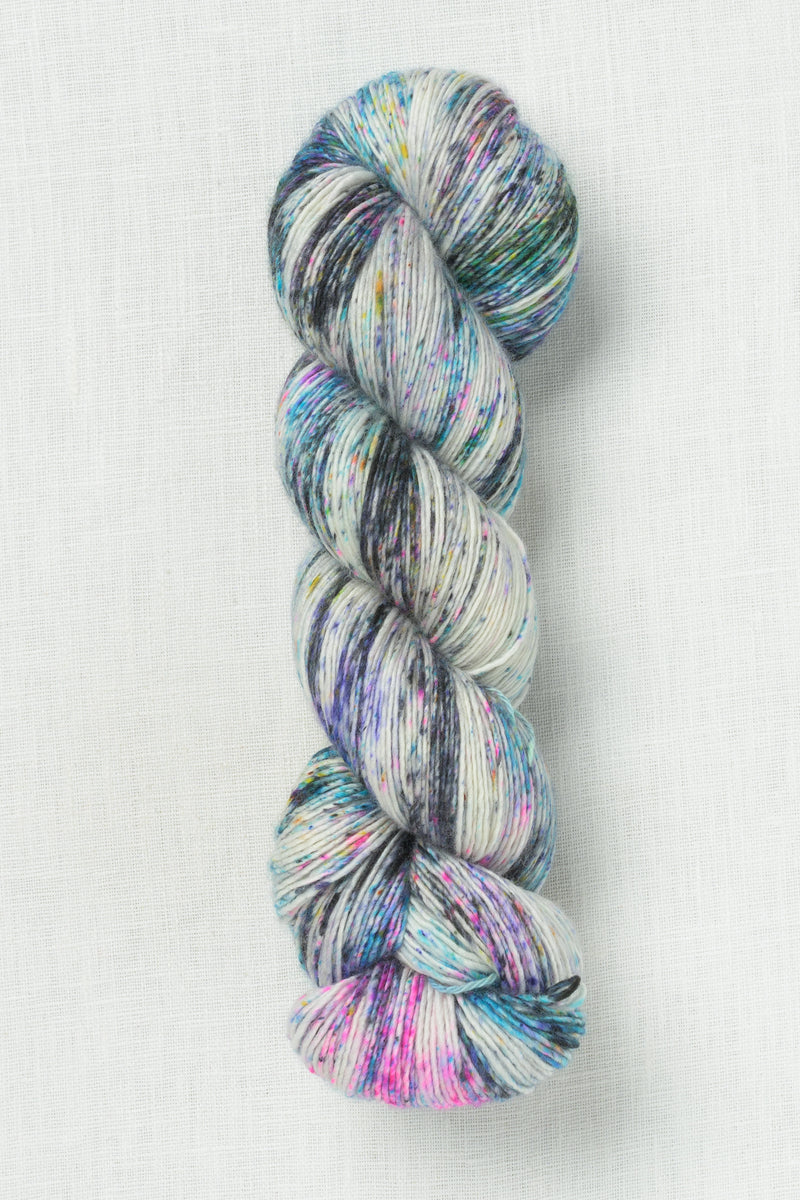 Madelinetosh Tosh Silk Cloud Bubblegum Alley