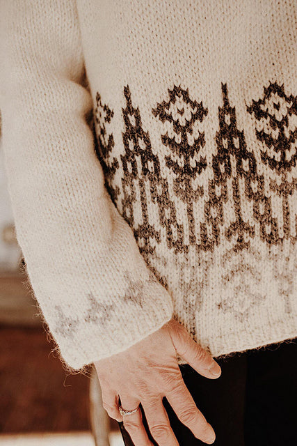 Wallflower Pullover by saskie&co
