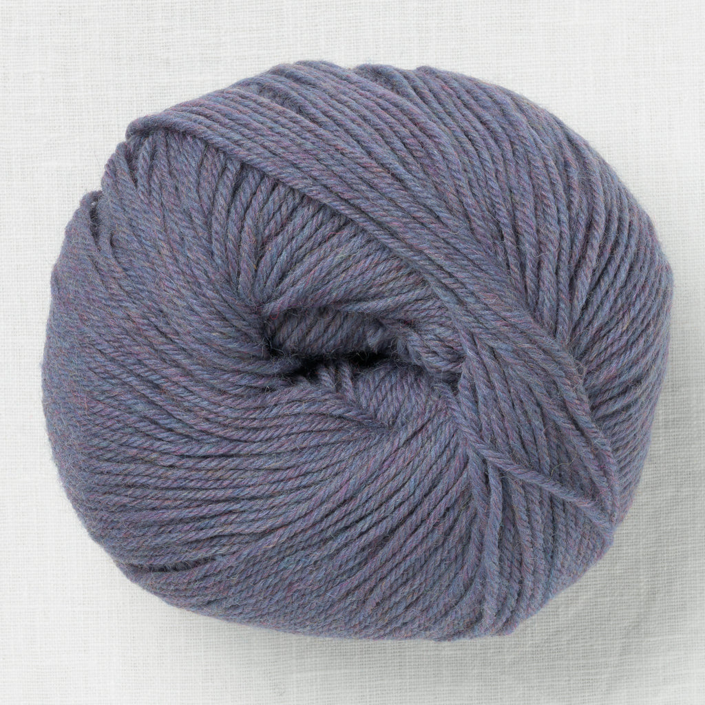 Universal Yarn Deluxe Worsted Superwash 756 Channel