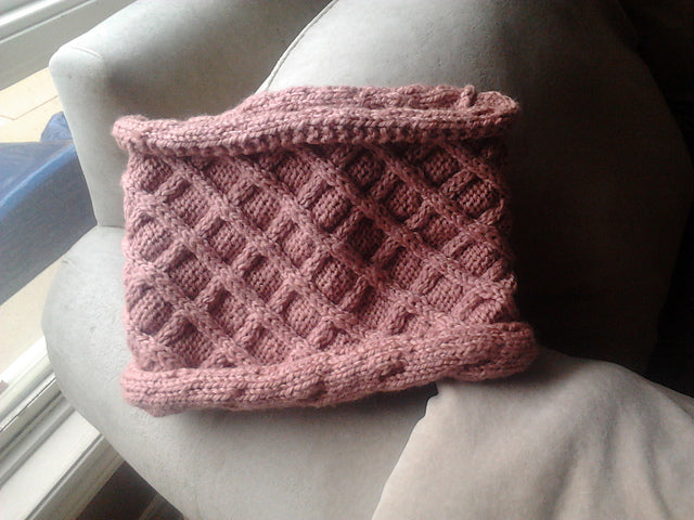 Lattice Cowl by Patons