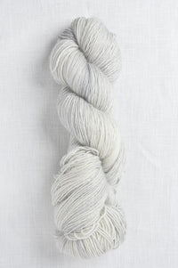 Madelinetosh Biggie Farmhouse White (Core)
