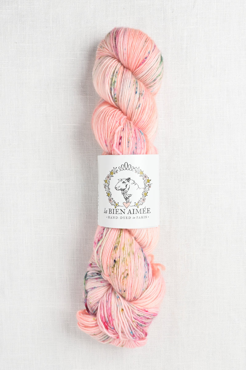 La Bien Aimee Big Merino Peach Pom Pom