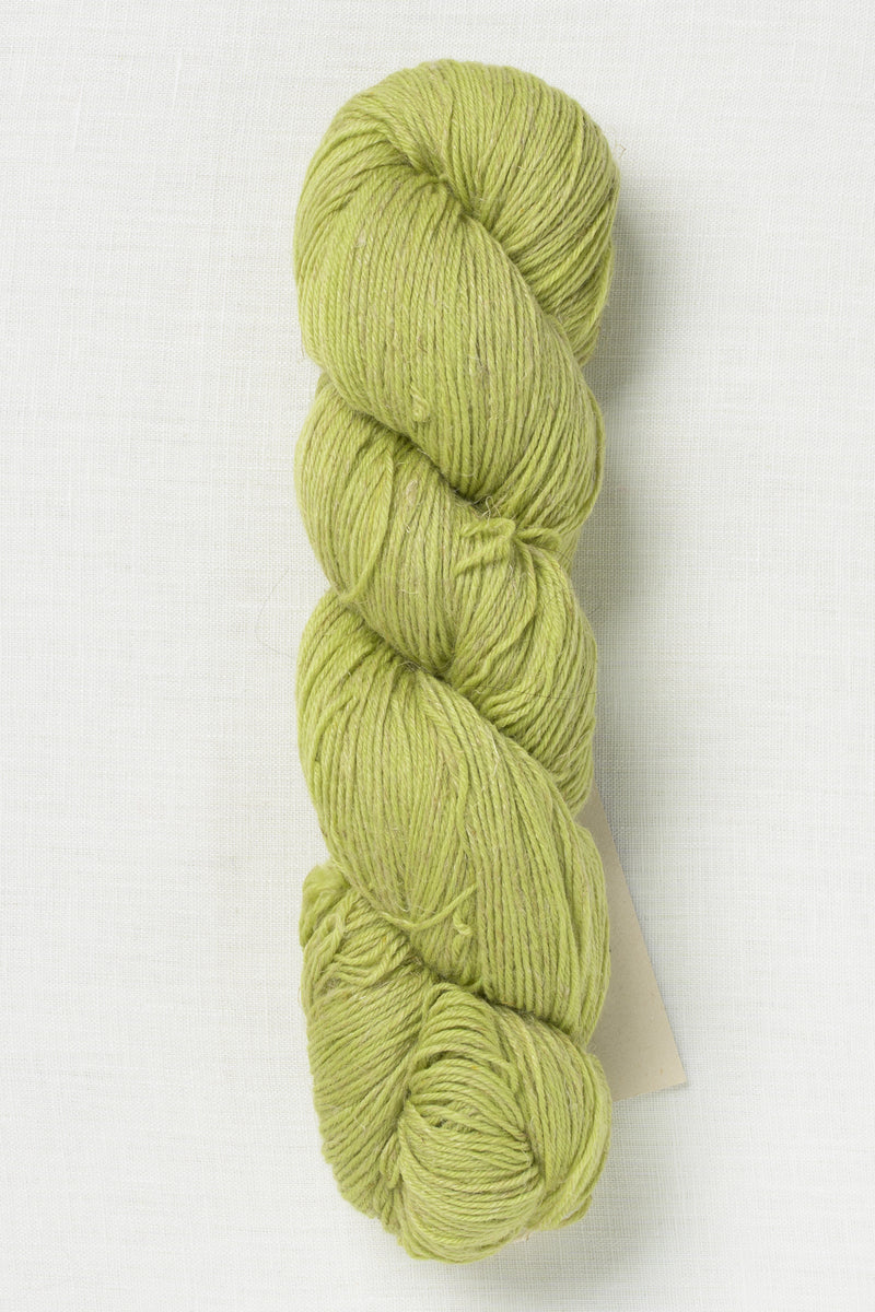 Urth Yarns Trill Parakeet