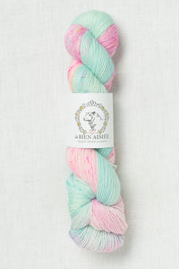 La Bien Aimee Little Kumo Tickle