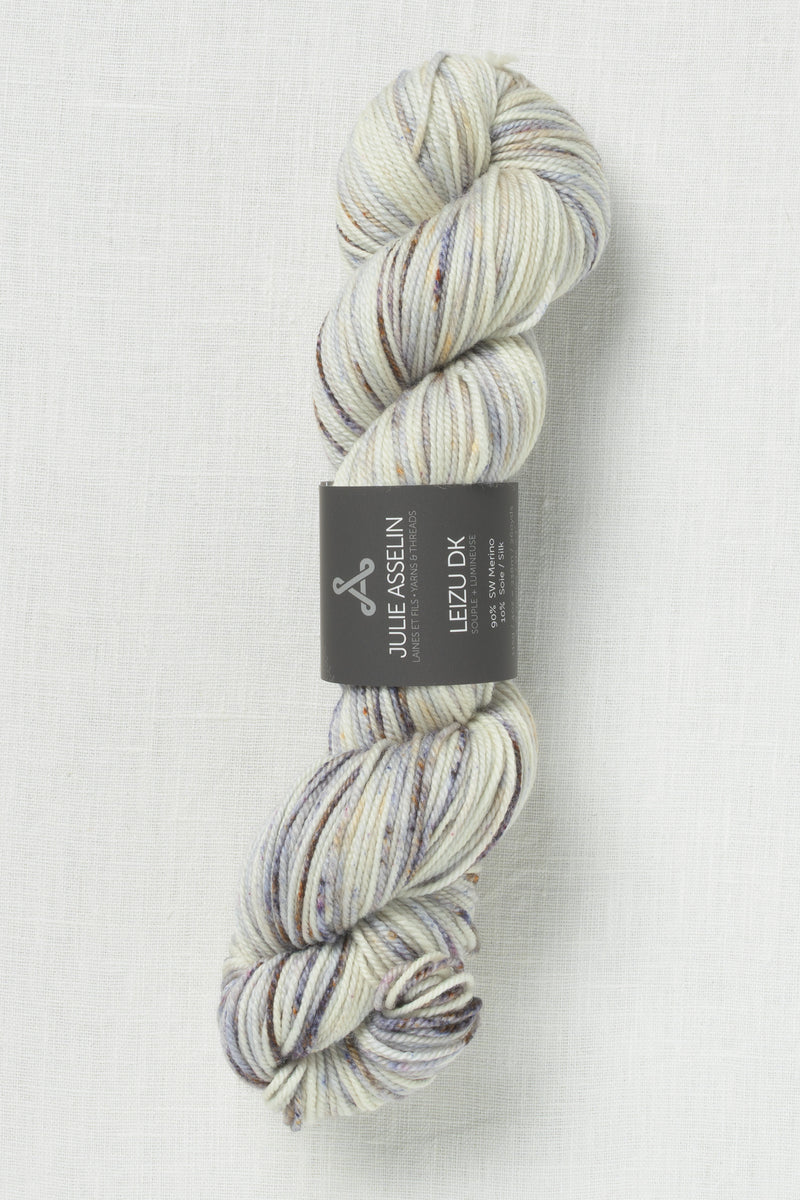 Julie Asselin Leizu DK Intrigue