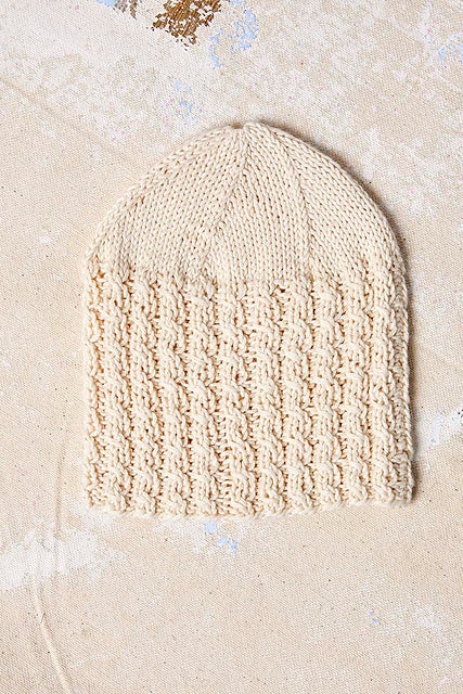 Skye Hat by LANGYARNS SWITZERLAND
