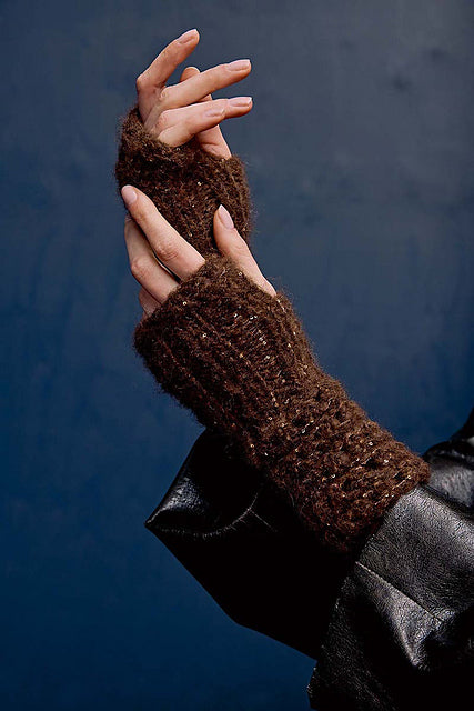 Lang Yarns Punto 89: Baby Lama Pattern Booklet (Final Few)
