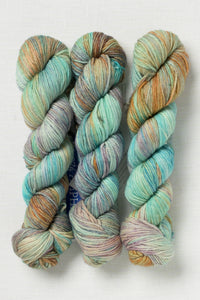 Malabrigo Caprino 274 Amphibian