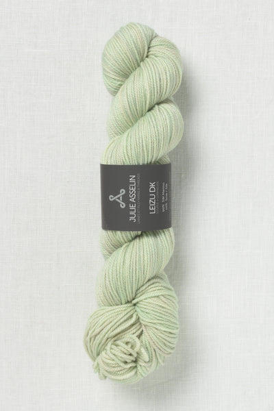 Julie Asselin Leizu DK Blossoms