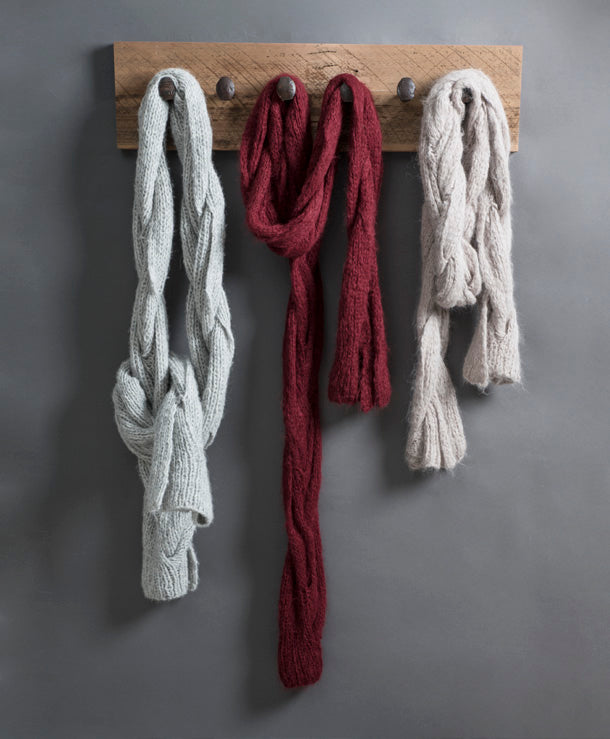 Callaway Cable Scarf by Jane Veitenheimer