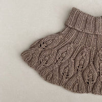 Peacock Hat & Capelet by Pernille Larsen