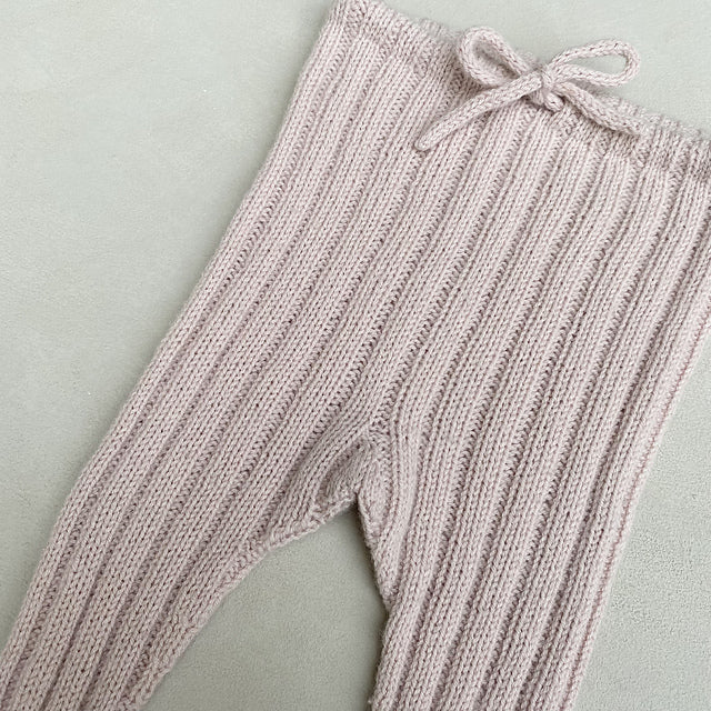 Olive's Ribbed Tights by Pernille Larsen