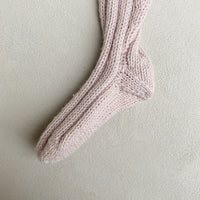 Olive's Ribbed Tights by Pernille Larsen