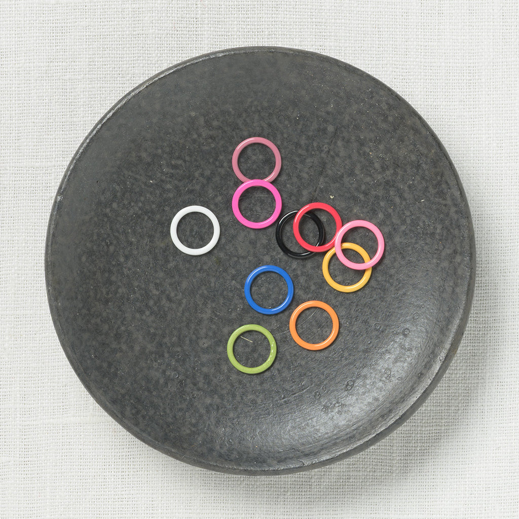 Free - Rainbow Ring Markers (up to US 13)