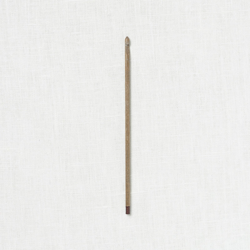 Lykke Umber Crochet Hook 6"
