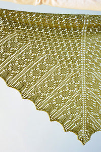 Alaria Shawl by Leah B. Thibault