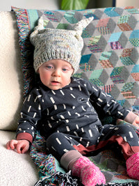 Two Knot Hat by Beata Jezek