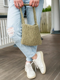 Ella Bag (Knit) by Lion Brand Yarn