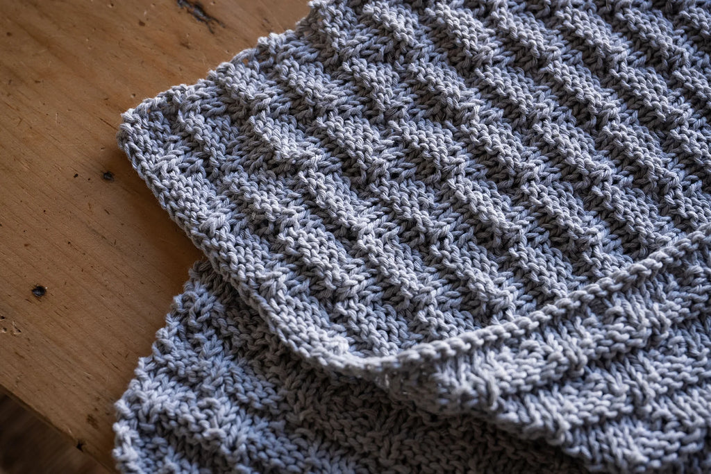 Cape May Placemat (Knit) by Lion Brand Yarn