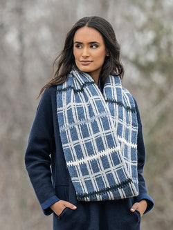 Aurora Infinity Cowl by Michele Frazzetta