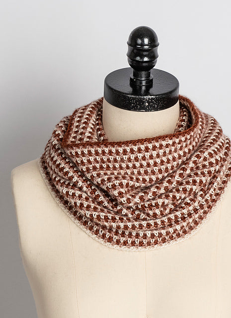 Covington Cowl by Bobbi IntVeld