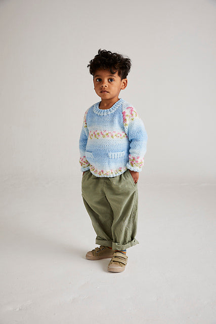 5567 Seed Pocket Sweater by Sirdar