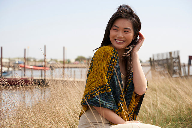 Wells Shawl by Elena Fedotova