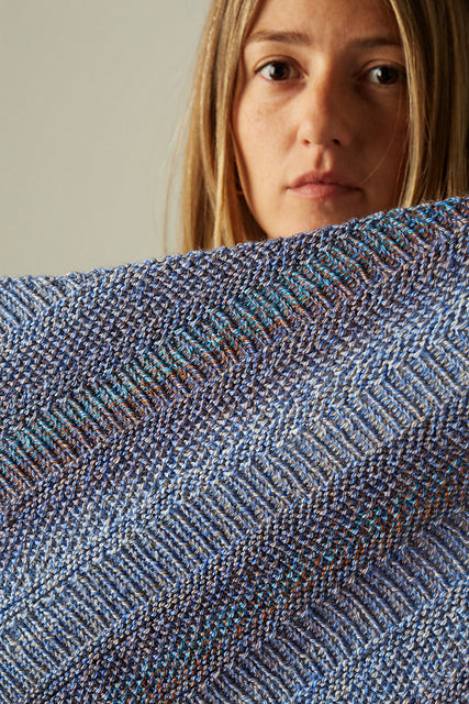 Tarla Shawl by Catherine Salter Bayar