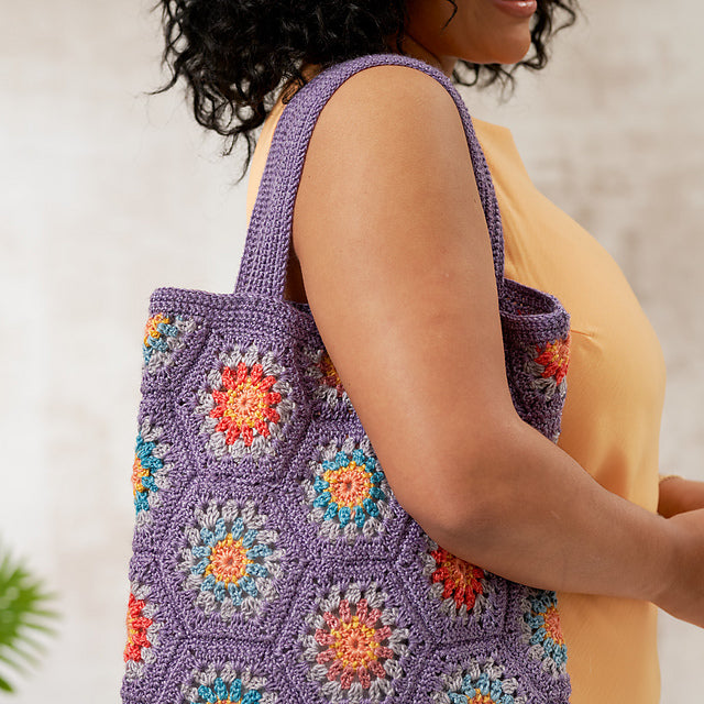 Leonora Shawl & Bag by Cassie Ward