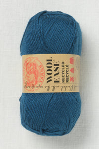 Lion Brand Wool Ease Recycled 109P Royal Blue