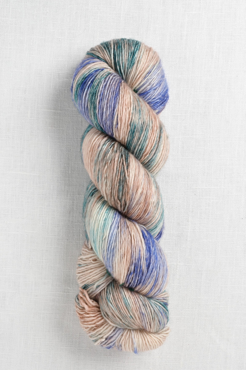 Madelinetosh Biggie Half Moon