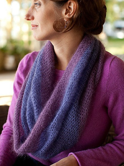 Moebius Cowl by Churchmouse Yarns and Teas