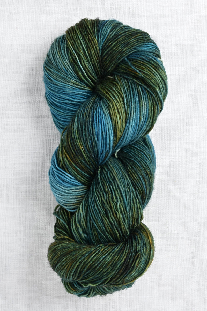 Madelinetosh Biggie Newshire (Core)