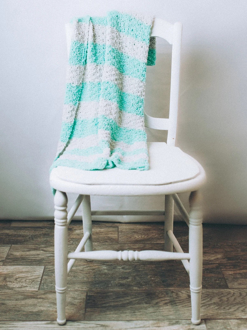 Binghampton Blanket (Knit) by Lion Brand Yarn