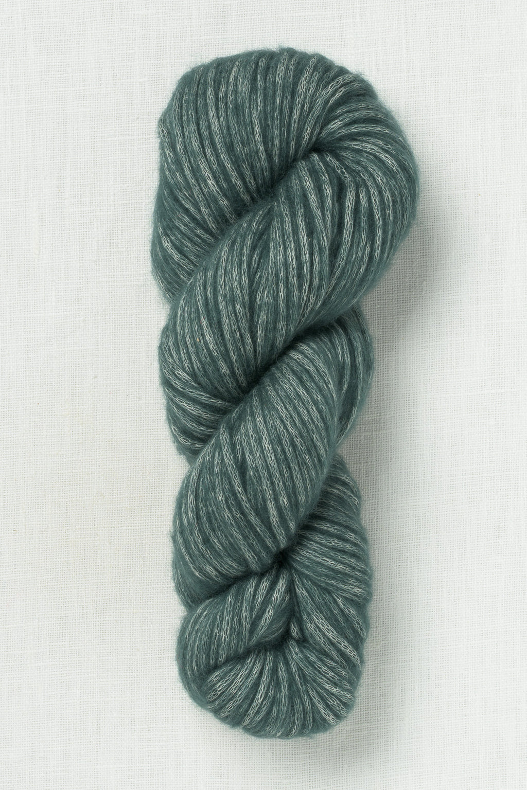 Woolfolk Luft L28