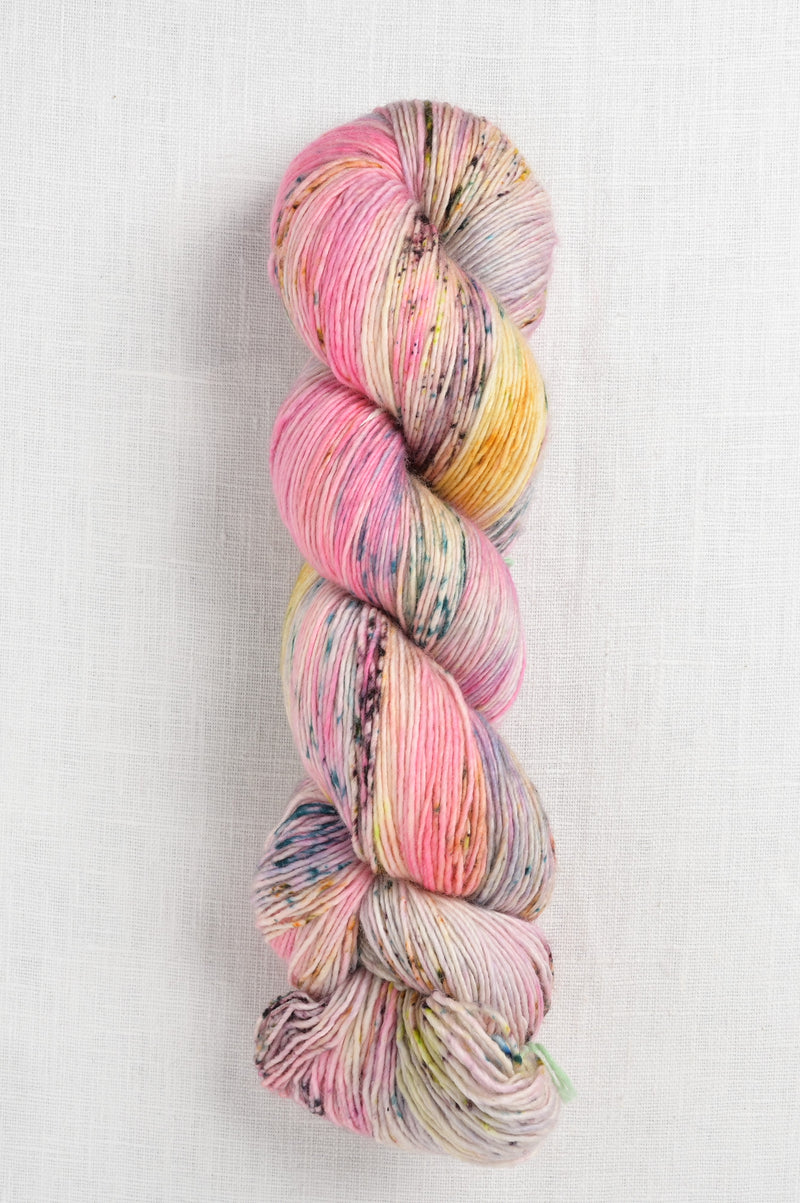 Madelinetosh Farm Twist GLOW, love.