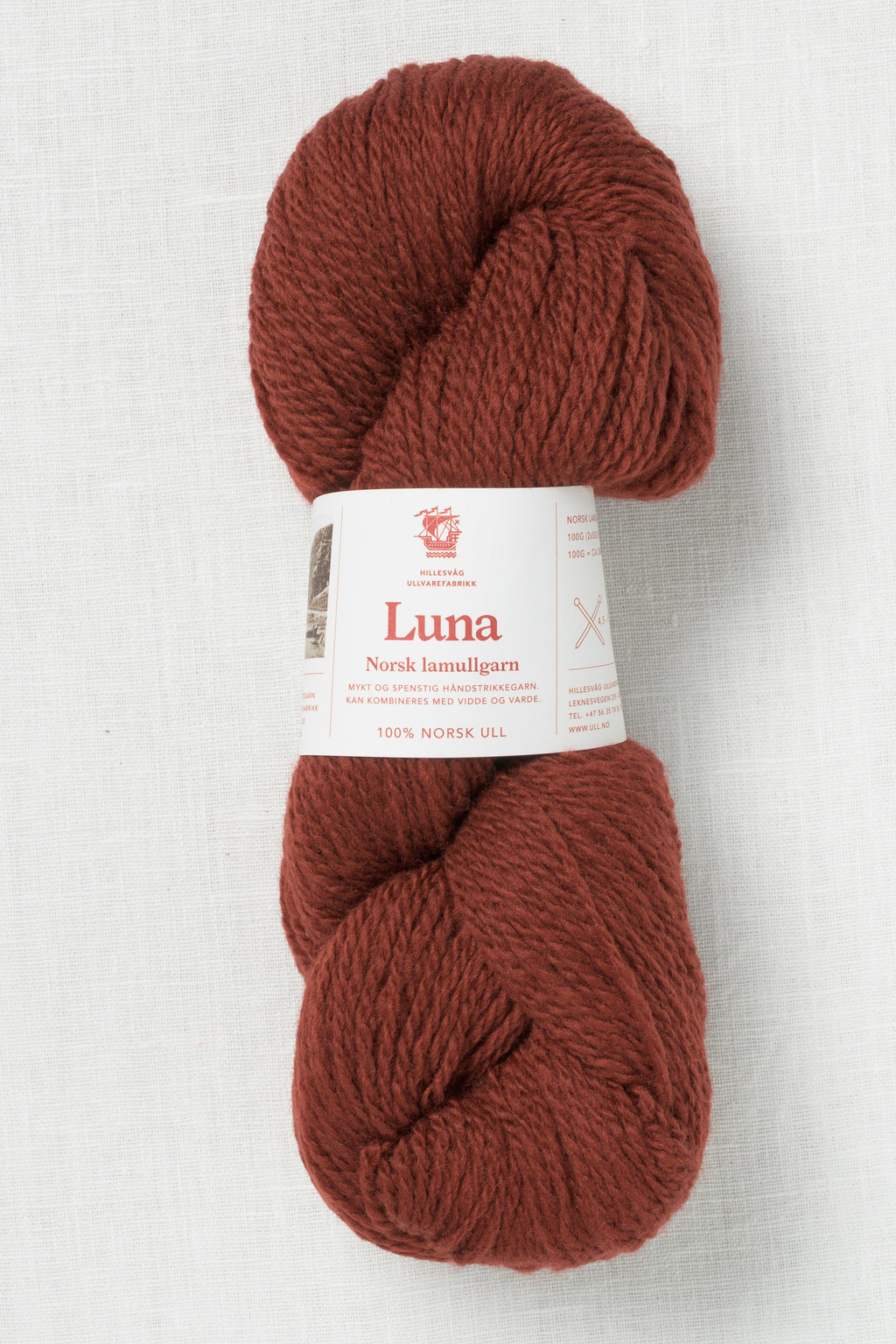 Hillesvåg Luna 469 Burgundy Brown