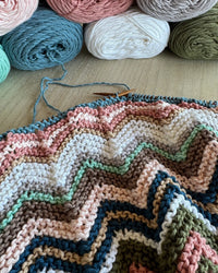 Knit Mood Blanket 2025