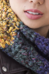 Lakehurst Cowl (Crochet) by Lion Brand Yarn