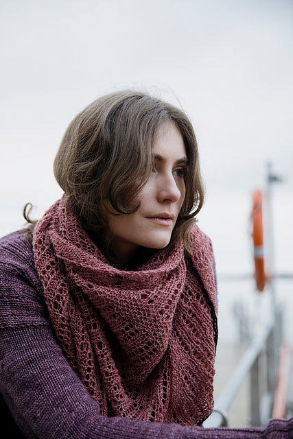 Laine Soothing Stitches Knits for a Quiet Mind by Paulina Kuunsola