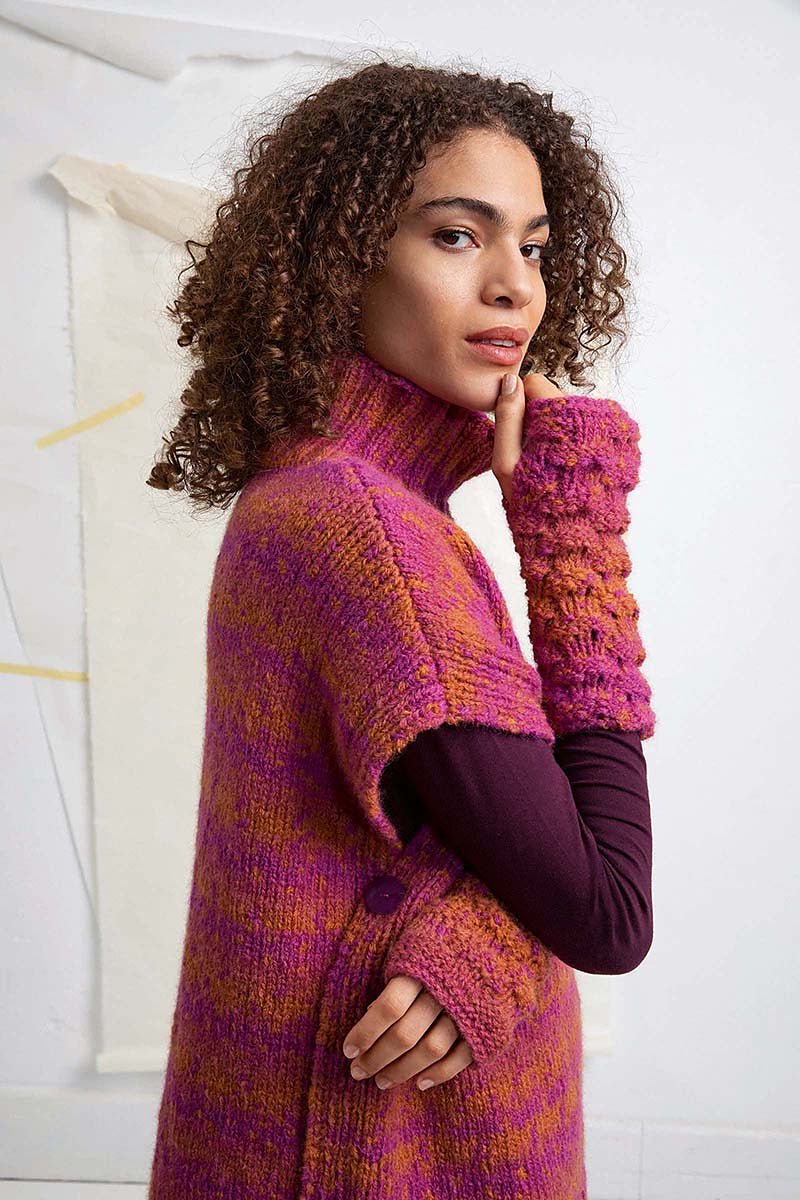PTO-043_07 Geode Poncho