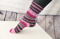 Simple Lace Socks