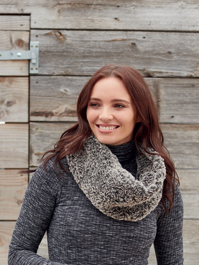 Lady's Snood 8206