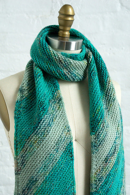 Drifting Scarf